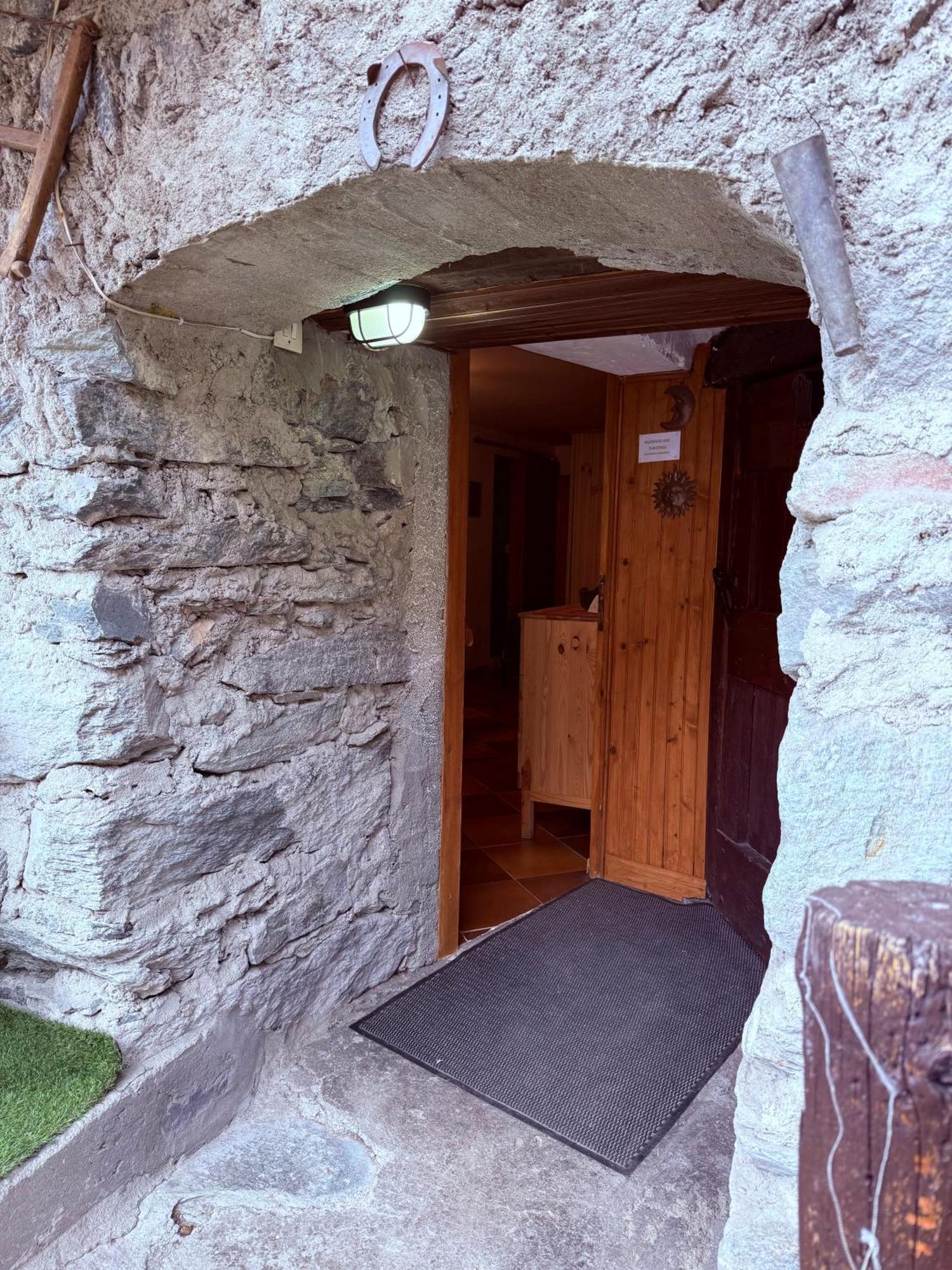 Casa Vacanze Nora Шамуа Екстер'єр фото